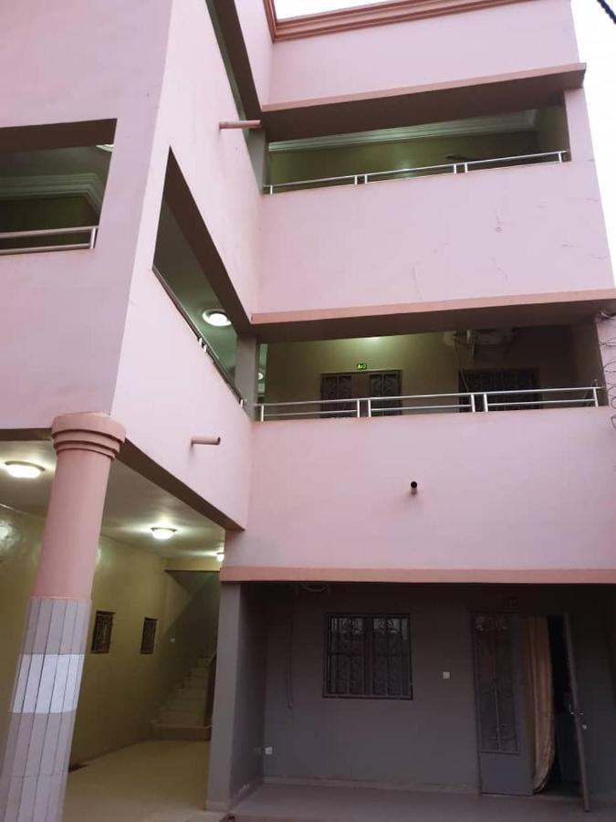 Immeuble Kcf Apartman Bamako Kültér fotó